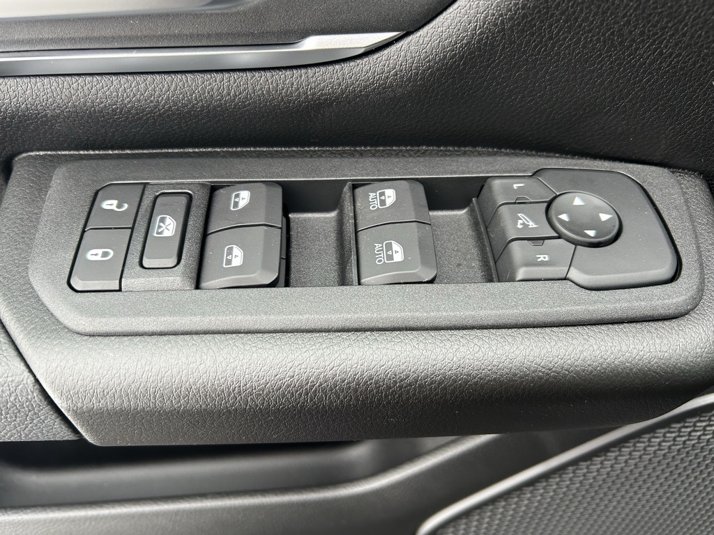 new 2026 Ram 1500 car, priced at $61,915