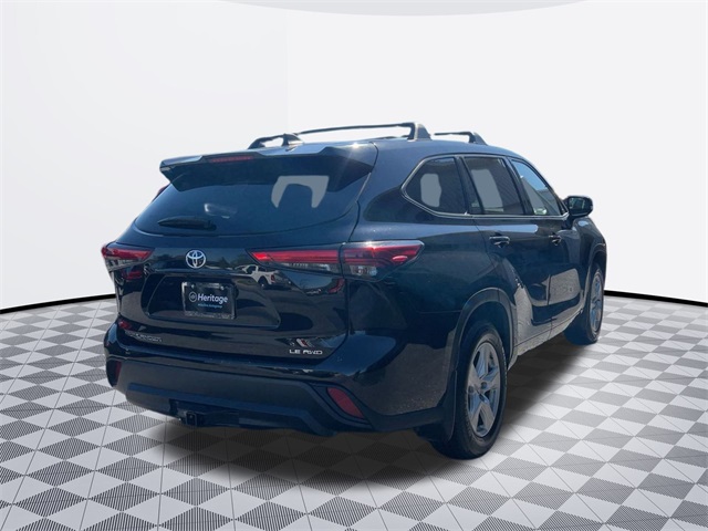 used 2022 Toyota Highlander car, priced at $29,911