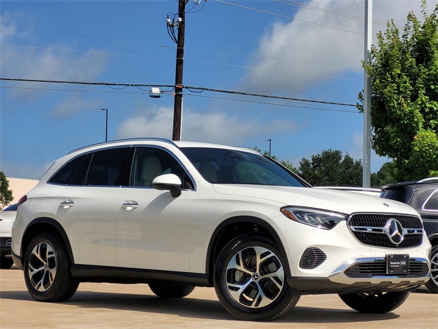 used 2025 Mercedes-Benz GLC car, priced at $57,524