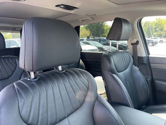 used 2023 Hyundai Palisade car, priced at $36,240