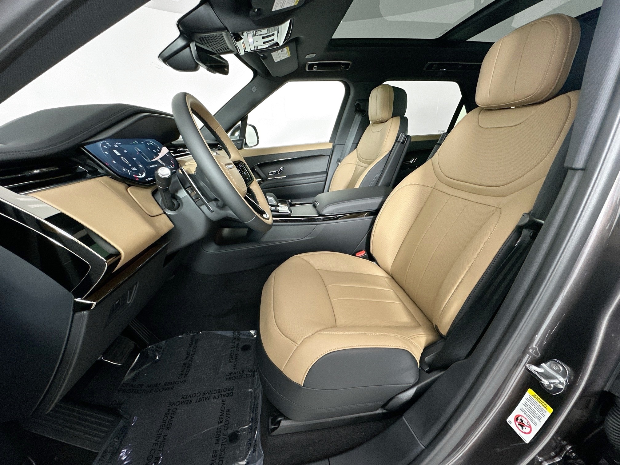 new 2025 Land Rover Range Rover Sport car, priced at $101,140