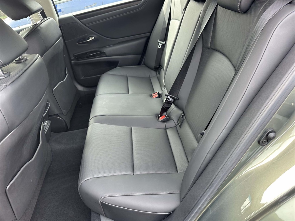 used 2025 Lexus ES car, priced at $45,495