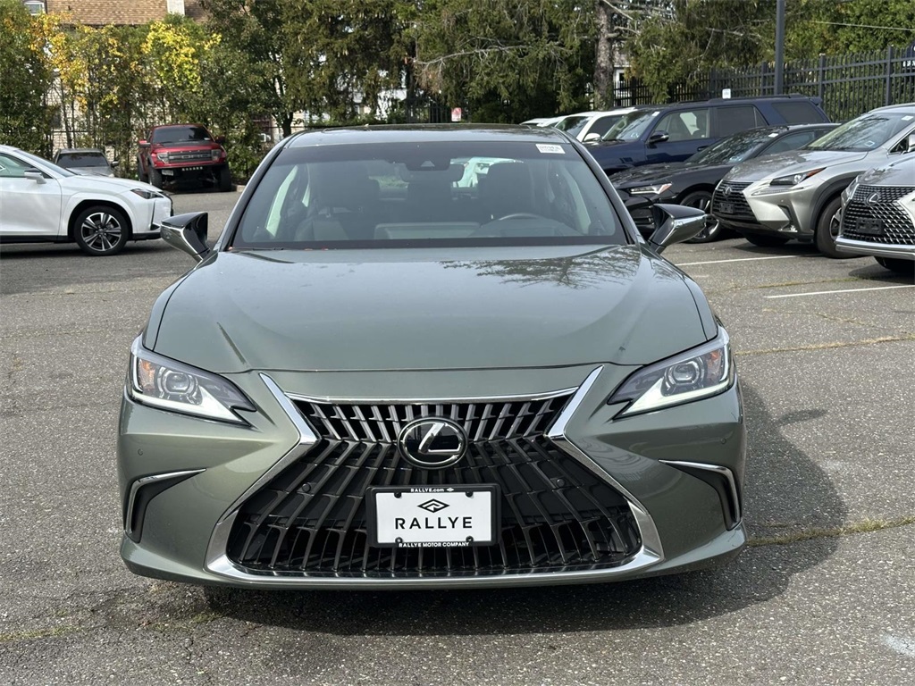 used 2025 Lexus ES car, priced at $45,495