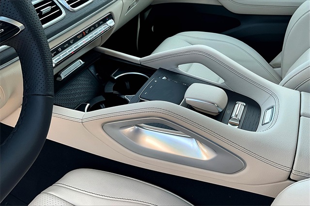 new 2025 Mercedes-Benz GLS car, priced at $97,430