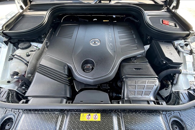 new 2025 Mercedes-Benz GLS car, priced at $97,430