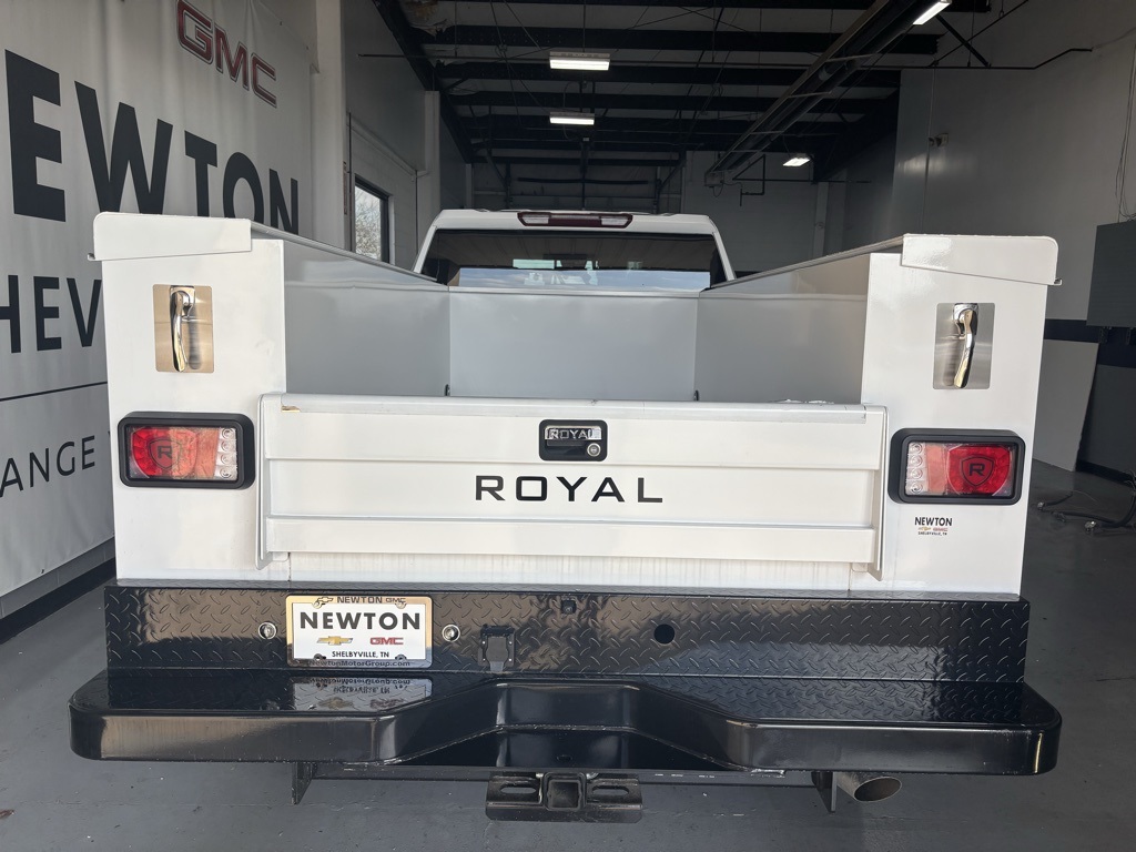 new 2024 Chevrolet Silverado 2500HD car, priced at $58,900