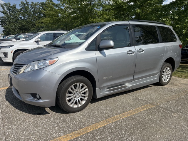 used 2017 Toyota Sienna car, priced at $55,903