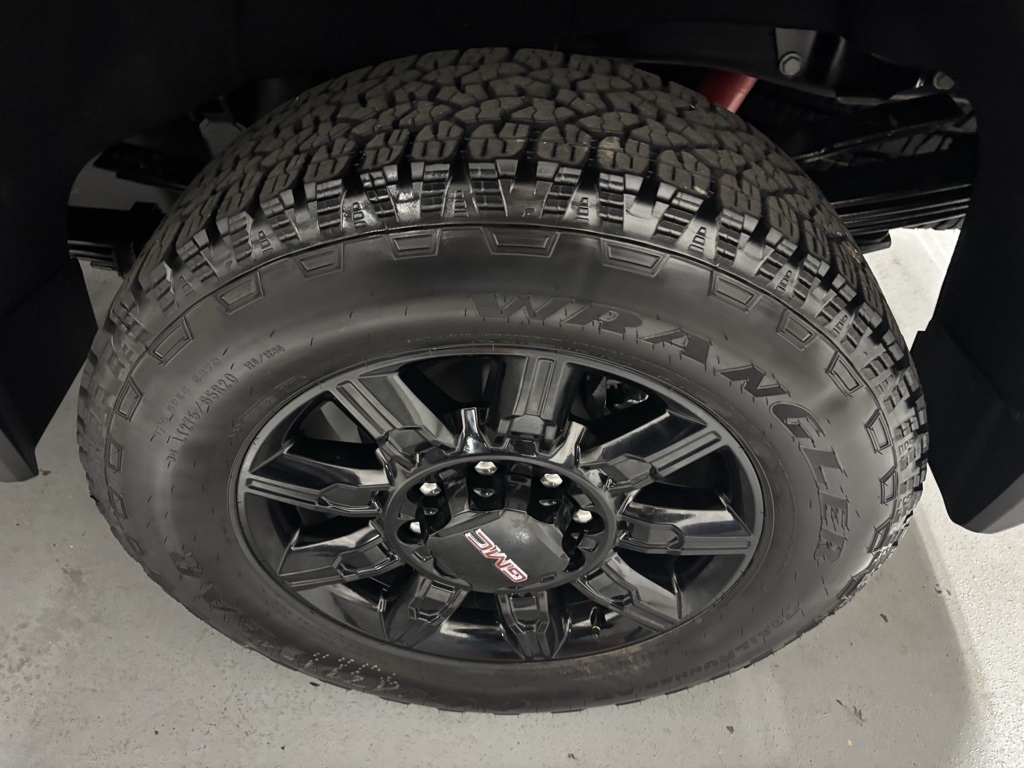 new 2026 GMC Sierra 2500HD car, priced at $89,905