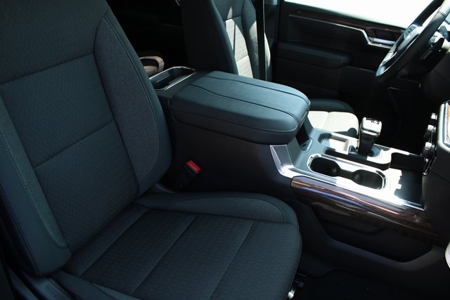 new 2025 Chevrolet Silverado 1500 car, priced at $59,685