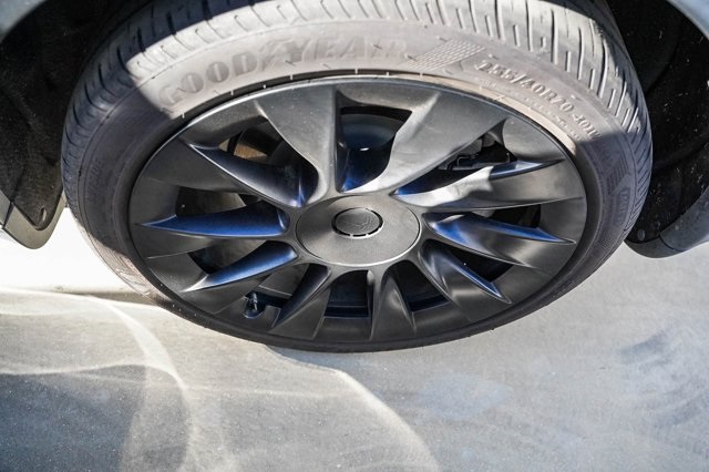 used 2021 Tesla Model Y car, priced at $22,992