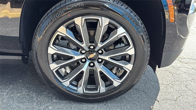 new 2025 Chevrolet Tahoe car, priced at $93,054