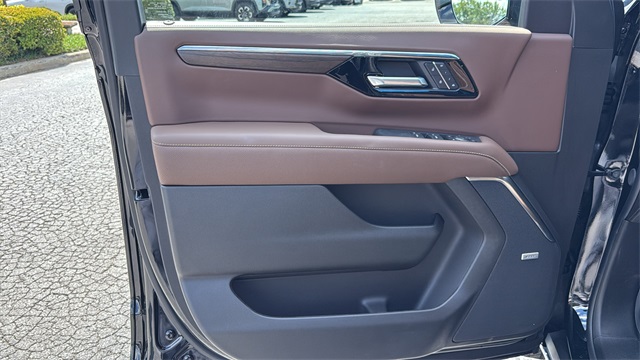 new 2025 Chevrolet Tahoe car, priced at $93,054