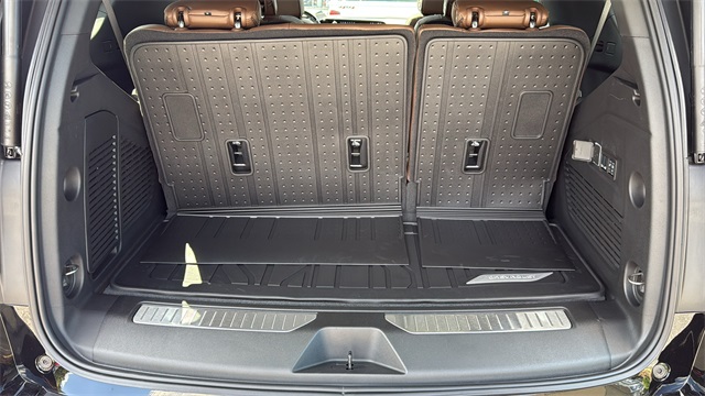 new 2025 Chevrolet Tahoe car, priced at $93,054