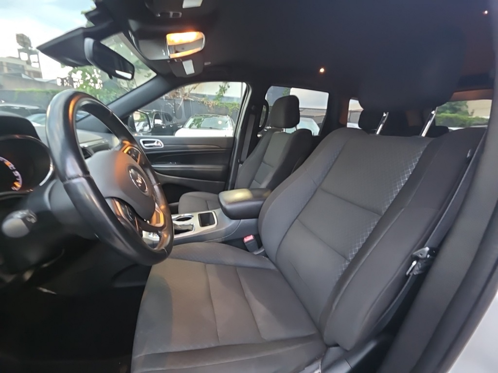 used 2021 Jeep Grand Cherokee car, priced at $18,895