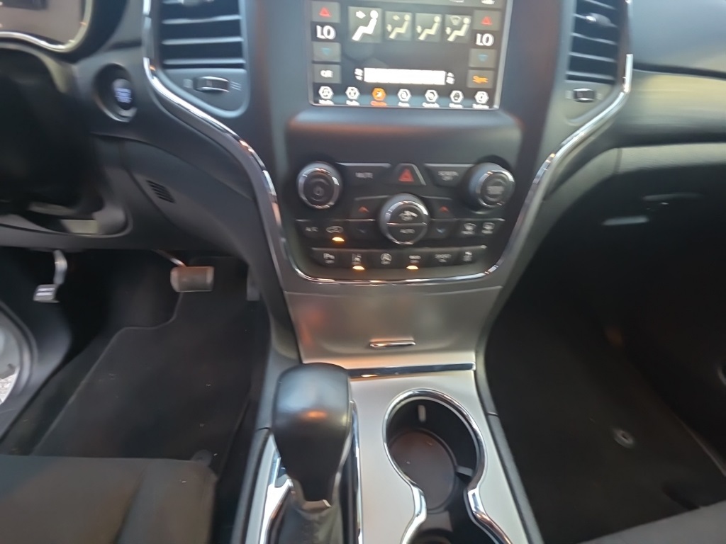 used 2021 Jeep Grand Cherokee car, priced at $18,895
