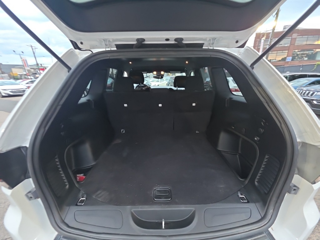 used 2021 Jeep Grand Cherokee car, priced at $18,895