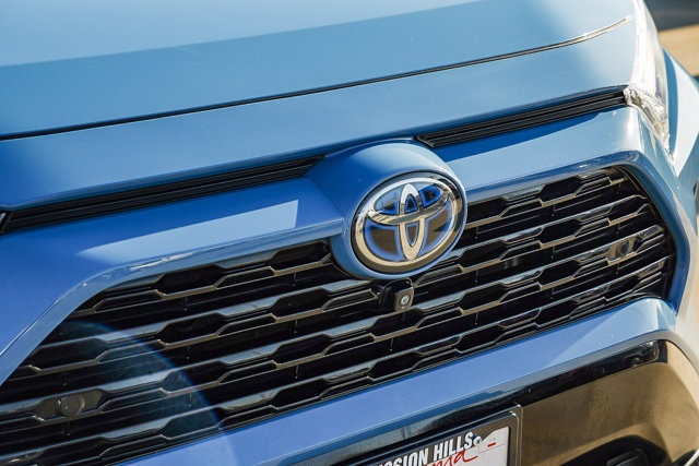 used 2023 Toyota RAV4 Hybrid car, priced at $32,992