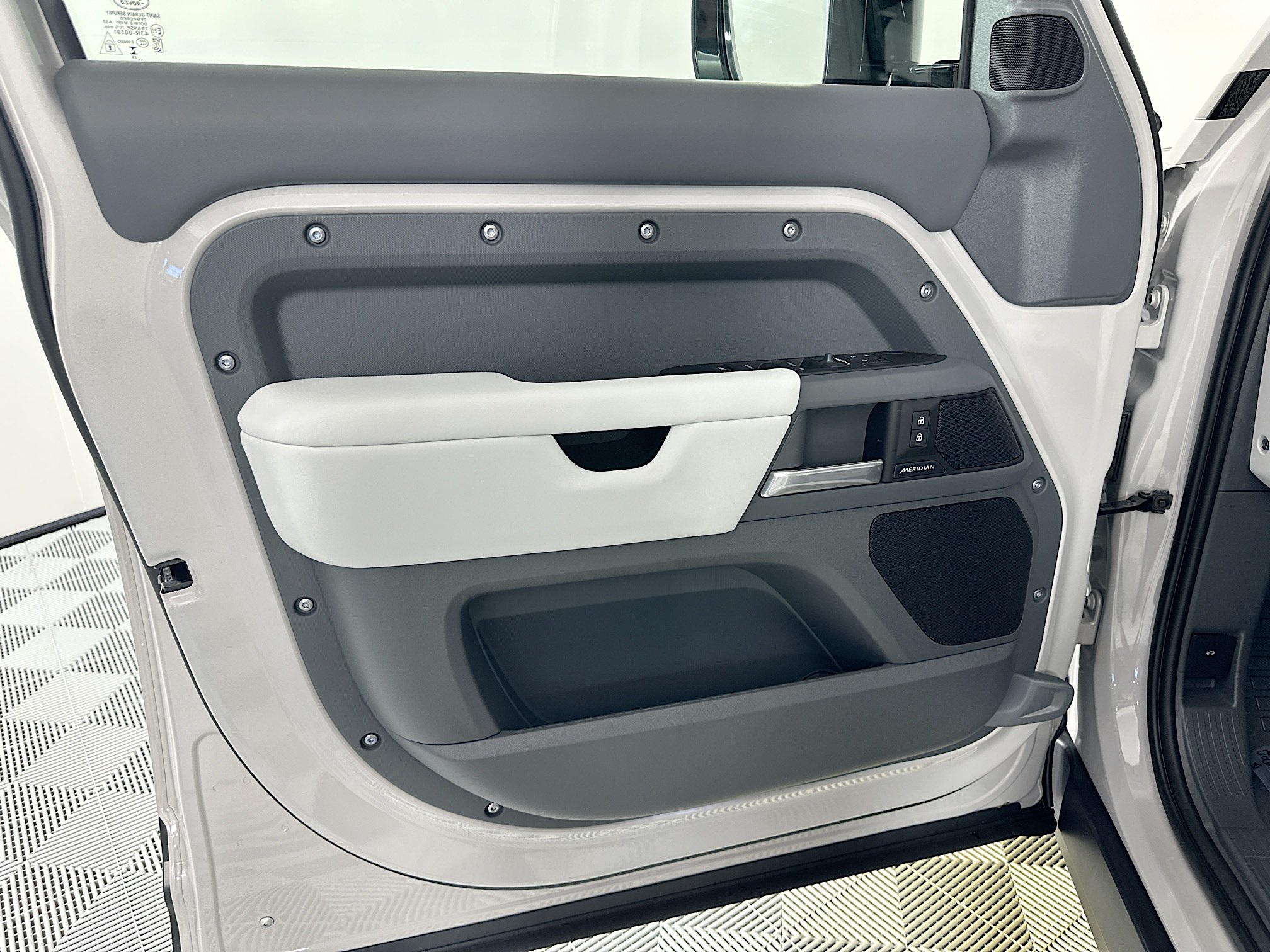 new 2026 Land Rover Defender 110 car, priced at $75,931