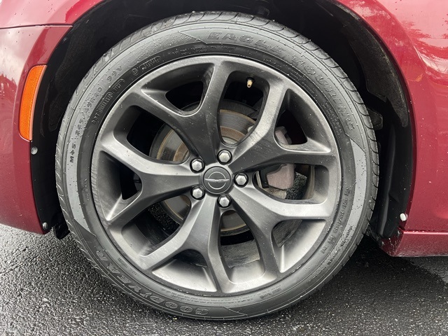 used 2020 Chrysler 300 car, priced at $22,500