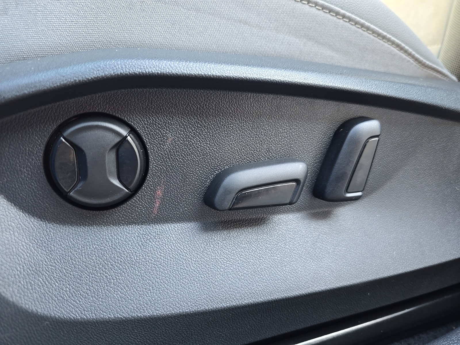 used 2022 Volkswagen Taos car, priced at $19,400