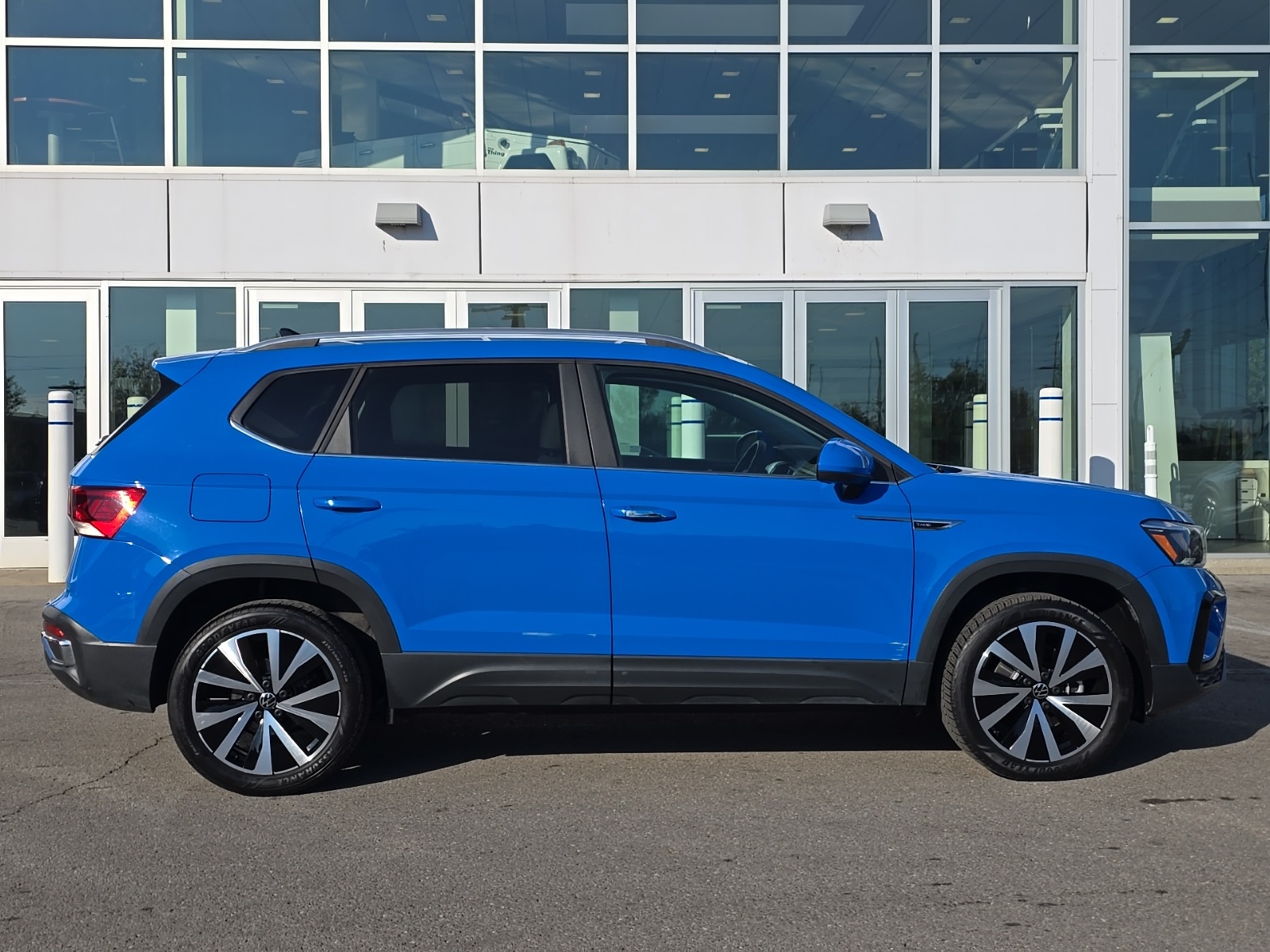 used 2022 Volkswagen Taos car, priced at $19,400