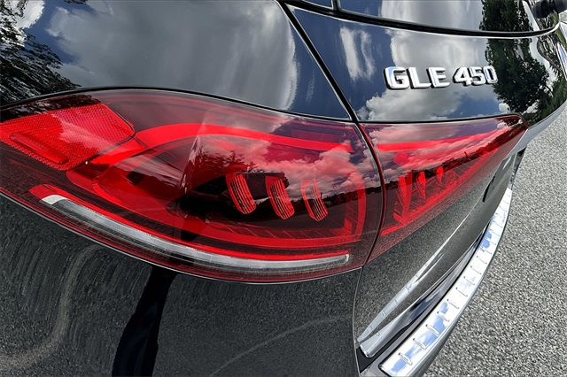 used 2022 Mercedes-Benz GLE car, priced at $54,855