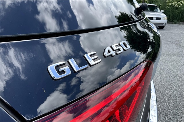 used 2022 Mercedes-Benz GLE car, priced at $54,855