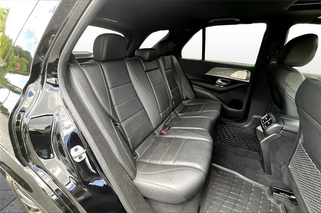 used 2022 Mercedes-Benz GLE car, priced at $54,855