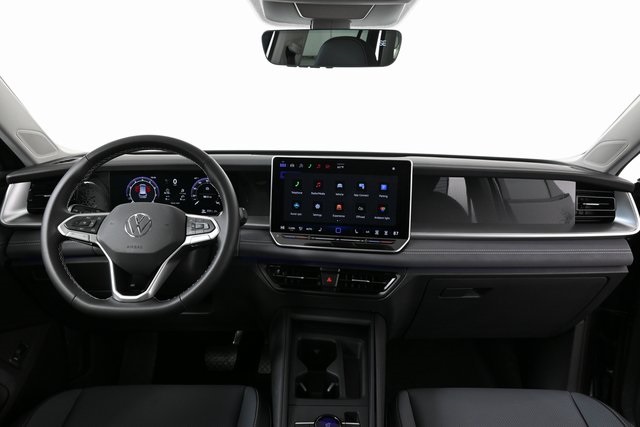 new 2026 Volkswagen Tiguan car, priced at $39,951