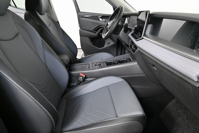 new 2026 Volkswagen Tiguan car, priced at $39,951