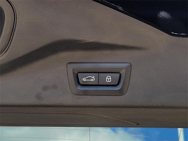 used 2024 BMW X7 car, priced at $55,024