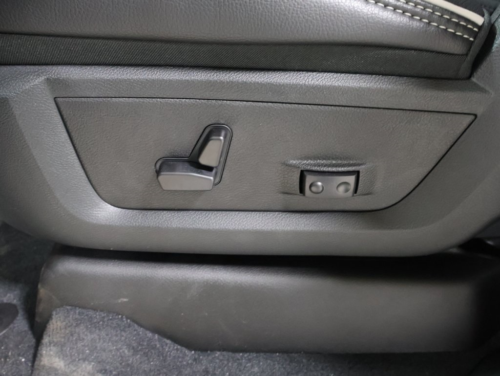 new 2025 Ram 2500 car, priced at $77,257