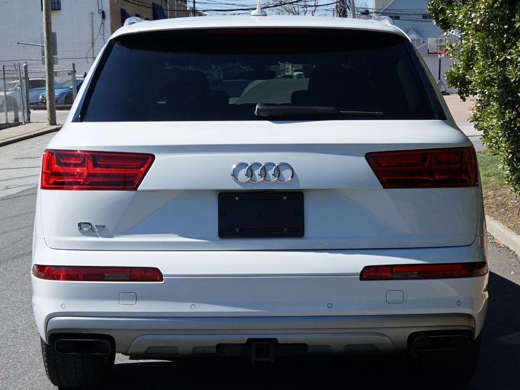 used 2019 Audi Q7 car, priced at $20,095