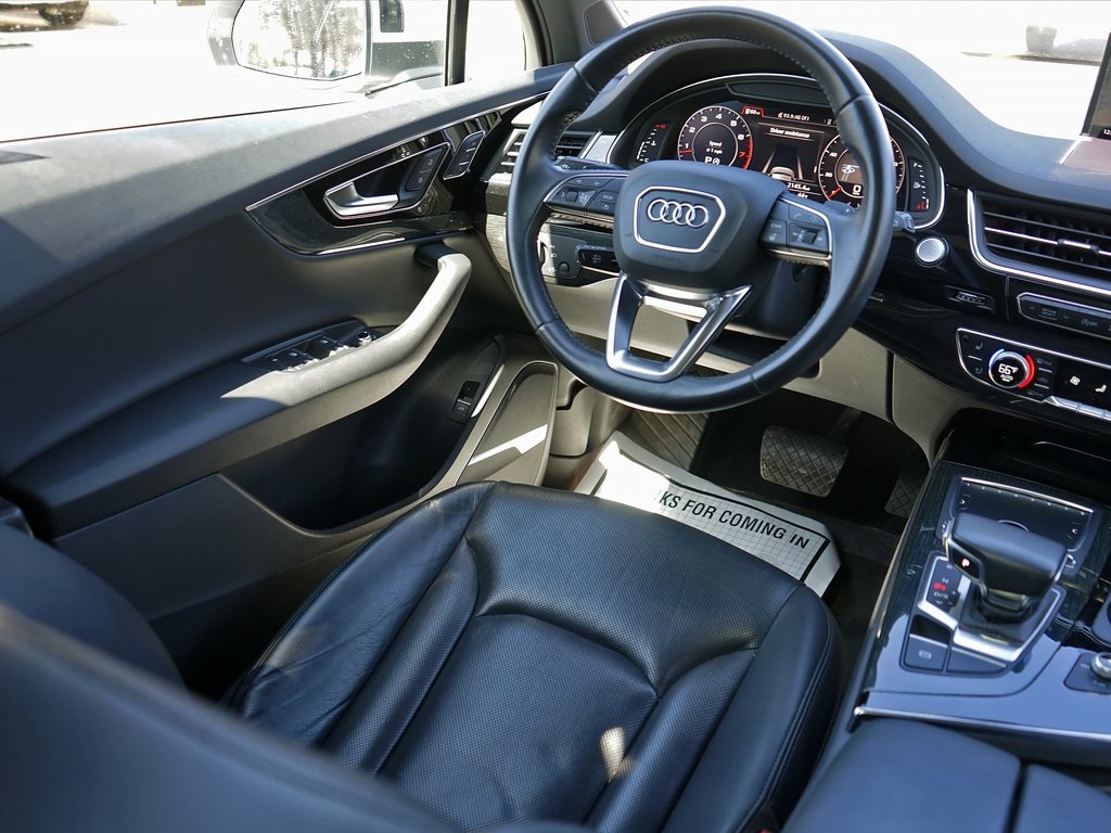 used 2019 Audi Q7 car, priced at $20,095