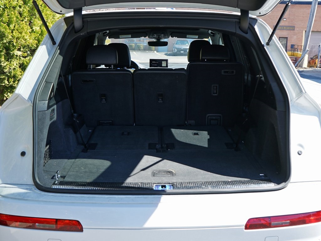 used 2019 Audi Q7 car, priced at $20,095