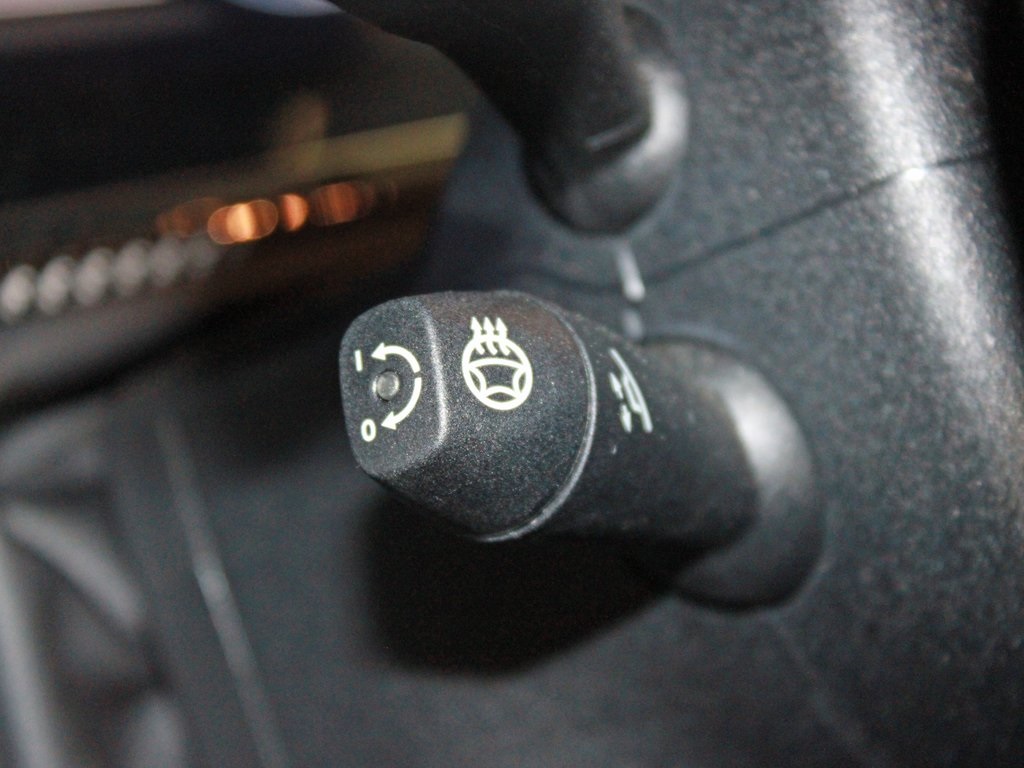 used 2022 Mercedes-Benz G-Class car, priced at $137,998