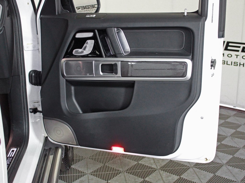 used 2022 Mercedes-Benz G-Class car, priced at $137,998