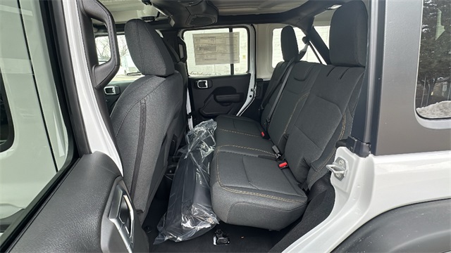 new 2025 Jeep Wrangler car, priced at $51,709