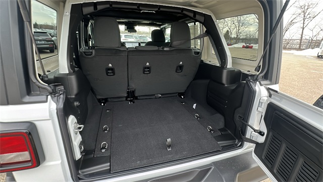 new 2025 Jeep Wrangler car, priced at $51,709