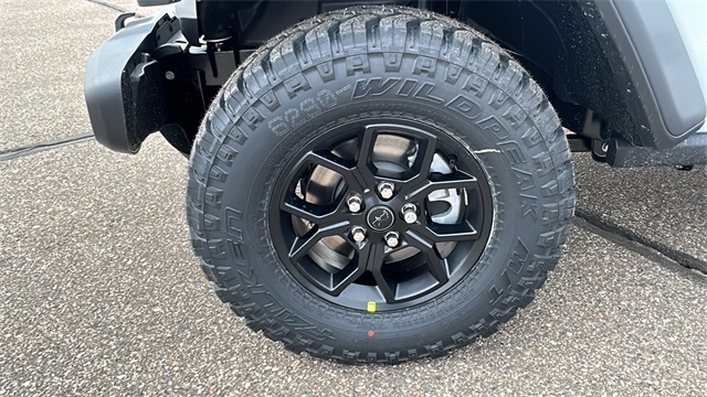 new 2025 Jeep Wrangler car, priced at $51,709