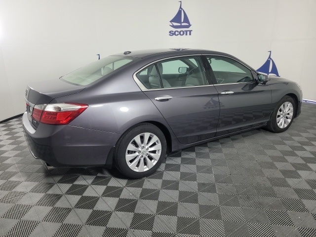 used 2013 Honda Accord car, priced at $17,747