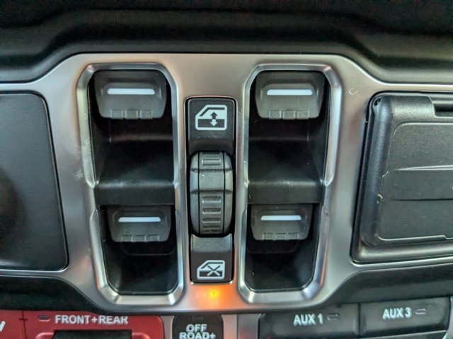new 2025 Jeep Wrangler car, priced at $69,854