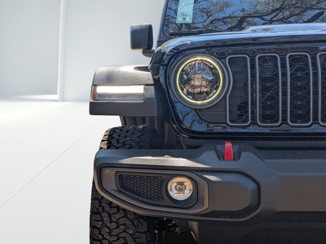 new 2025 Jeep Wrangler car, priced at $69,854