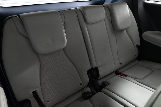new 2025 Kia Carnival Hybrid car, priced at $52,002