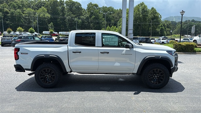 new 2025 Chevrolet Colorado car, priced at $44,990