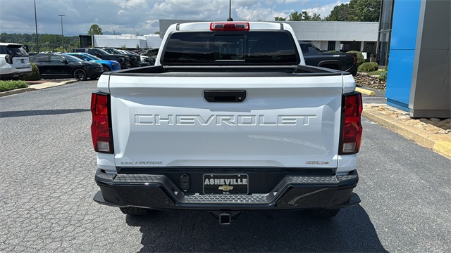 new 2025 Chevrolet Colorado car, priced at $44,990