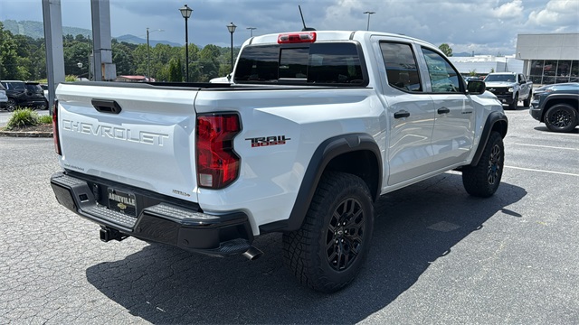 new 2025 Chevrolet Colorado car, priced at $44,990