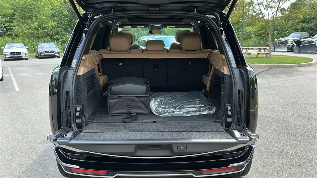 new 2025 Land Rover Range Rover car, priced at $136,225