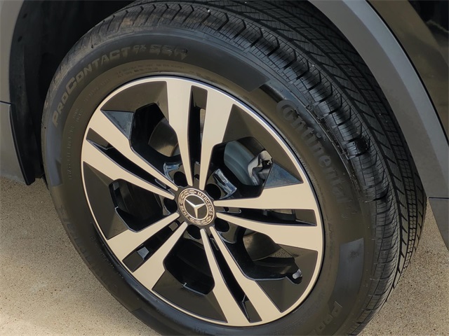 used 2025 Mercedes-Benz GLA car, priced at $38,113