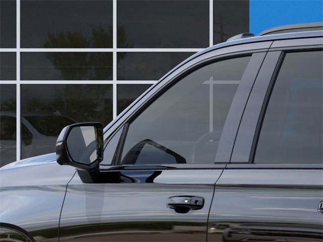 new 2025 Chevrolet Suburban car, priced at $76,707